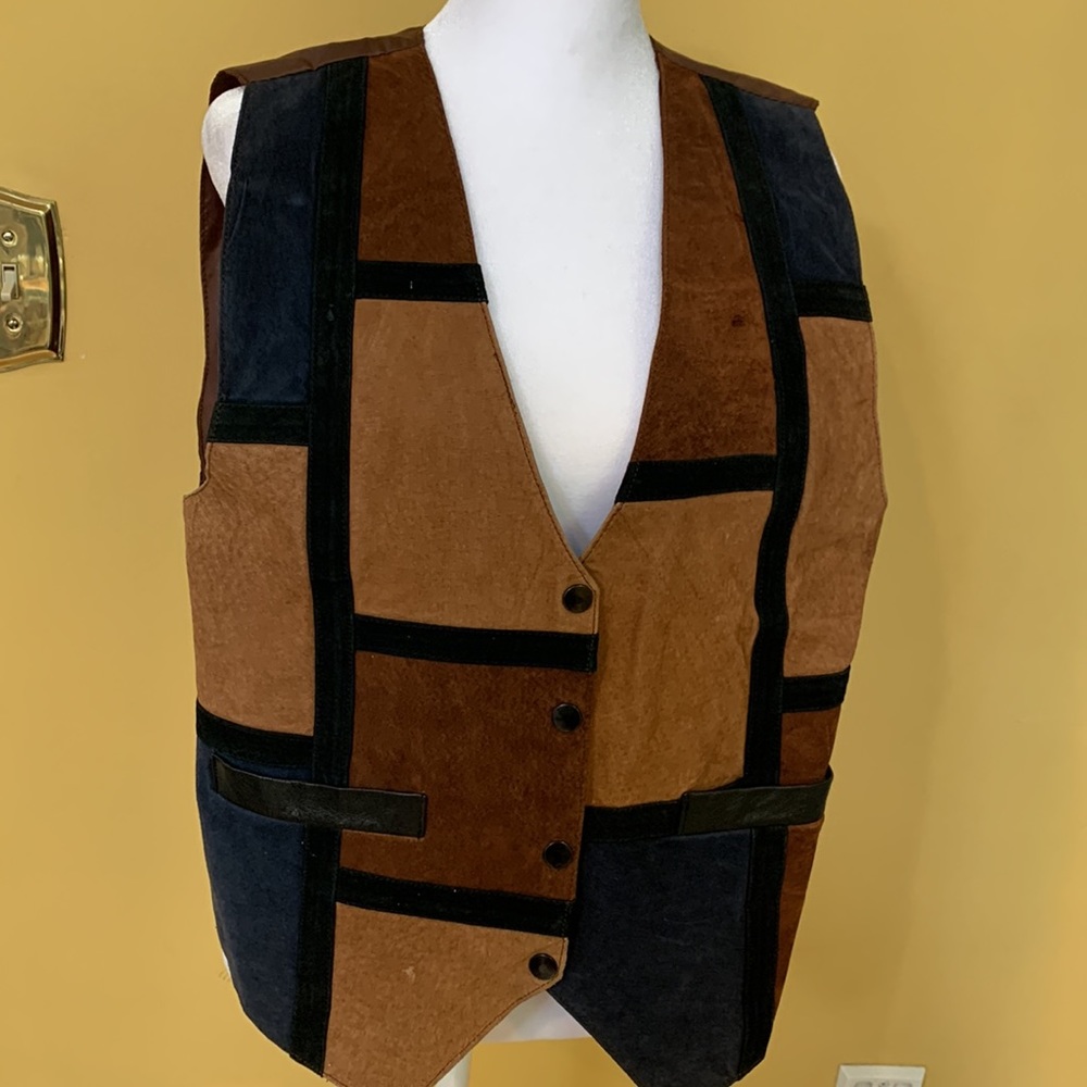 MENS - Color blocked leather and suede vest - Picture 5 of 9